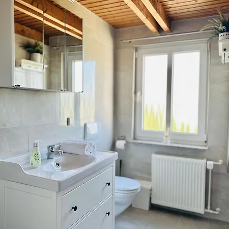 Stadtnah Mit Ausblick Apartment