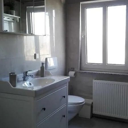Apartment Stadtnah Mit Ausblick *